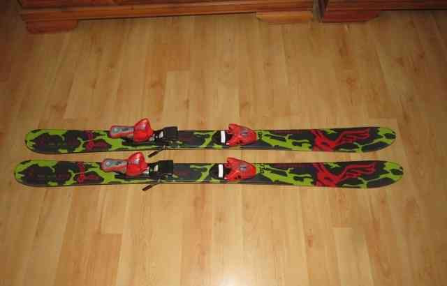 Продам лыжи для фристайла SALOMON, длина 129 см. Прьевидза - изображение 1