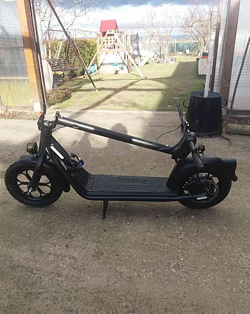 Electric scooter Dunajska Streda - photo 9