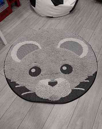 Detský okrúhly koberec Чадца