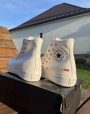 Converse High - Embroidered Hearts Hlohovec - photo 2