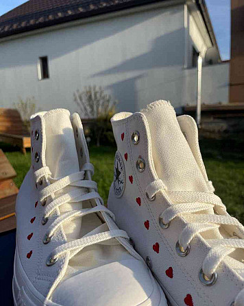Converse High - Embroidered Hearts Hlohovec - photo 3