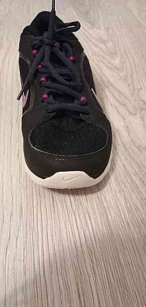 Кроссовки Nike, размер 38, цвет чёрно-розовый. Жилина - изображение 3