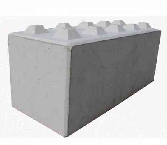 LEGO betónová kocka Hlohovec