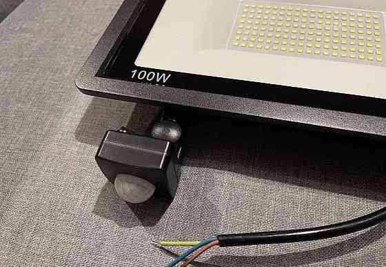 LED Reflektor na dom, s alebo bez senzoru, kovový IP67 