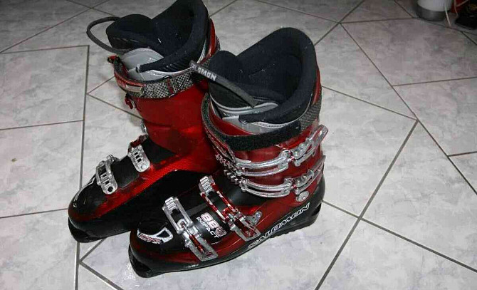 мужские лыжные ботинки 45 Atomic Пухов - изображение 6
