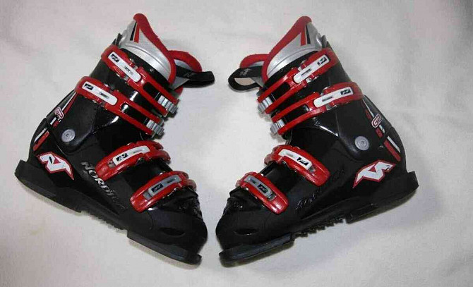 Лыжи STOCKLI 110 см, лыжные ботинки Nordica Пухов - изображение 10