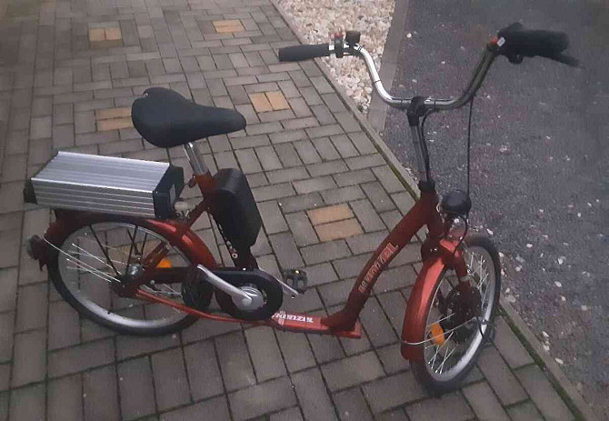 A legalacsonyabb elektromos kerékpár 20,8 Ah-s akkumulátorral Topoľčany - fotó 3