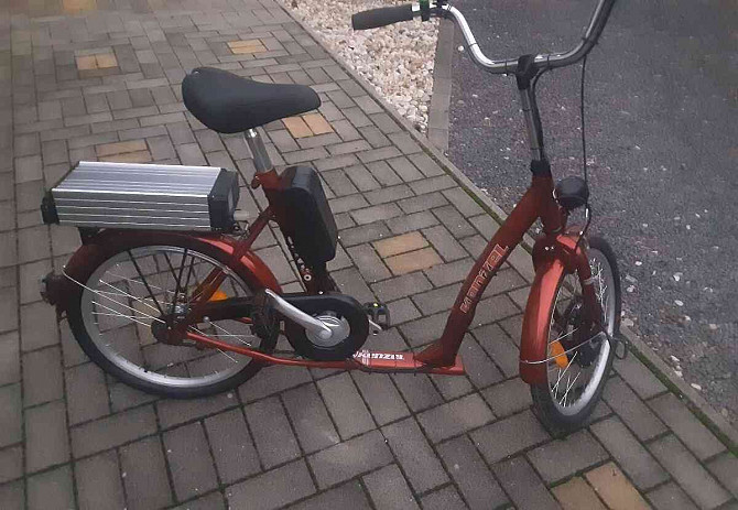 A legalacsonyabb elektromos kerékpár 20,8 Ah-s akkumulátorral Topoľčany - fotó 1