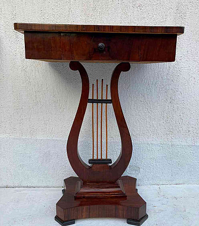 Biedermeier líra asztal - (líra) Érsekújvár - fotó 1