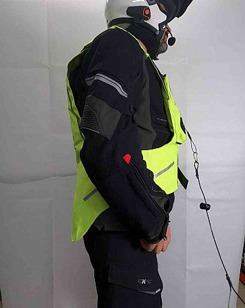 Airbag vesta žltá so sponou Pelhřimov - foto 6