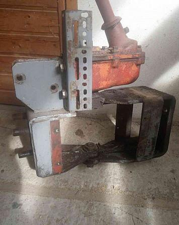 I am selling a central joint and steering for a small tractor tk14 tz4k14 Galanta - photo 1