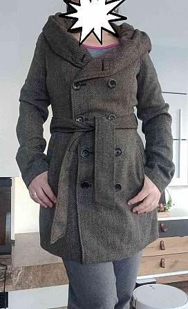 Женское пальто, размер SM. Лученец - изображение 1