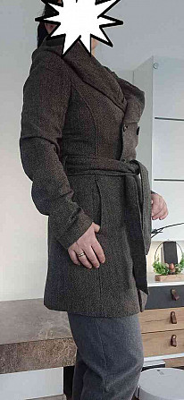 Женское пальто, размер SM. Лученец - изображение 2