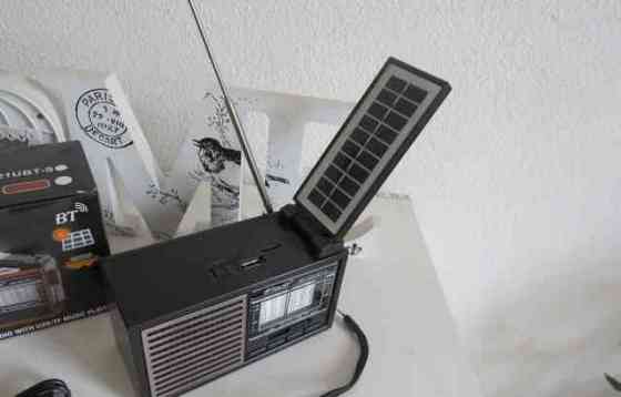 Predam nove,male radio RD-321UBT-lampas-SOLAR - Прьевидза